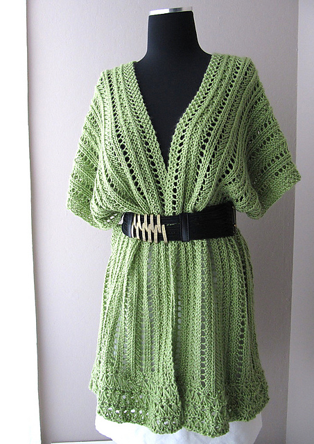 http://images4.ravelry.com/uploads/AGmode/41770662/IMG_1010_1_medium2.JPG