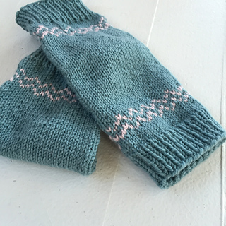 Ravelry: All The Time Baby Leg Warmers pattern by Ellie dEustachio