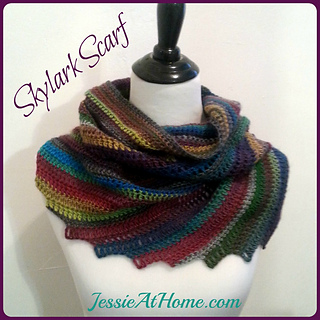Ravelry: Skylark Scarf pattern by Jessie Rayot